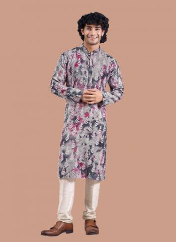 For A festive Wear,Grab These Readymade Kurta With Payjama in Fine Colored.These Kurta is Fabricated On Viscose And Art Silk Payjama With Wevon Designer Printed.Buy Now.