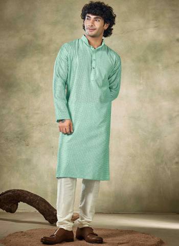 For A festive Wear,Grab These Readymade Kurta With Payjama in Fine Colored.These Kurta is Fabricated On Viscose And Art Silk Payjama With Designer Sequance Embroidery Work.Buy Now.