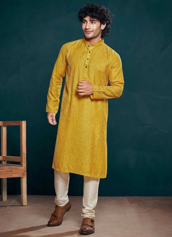 For A festive Wear,Grab These Readymade Kurta With Payjama in Fine Colored.These Kurta is Fabricated On Viscose And Art Silk Payjama With Designer Sequance Embroidery Work.Buy Now.