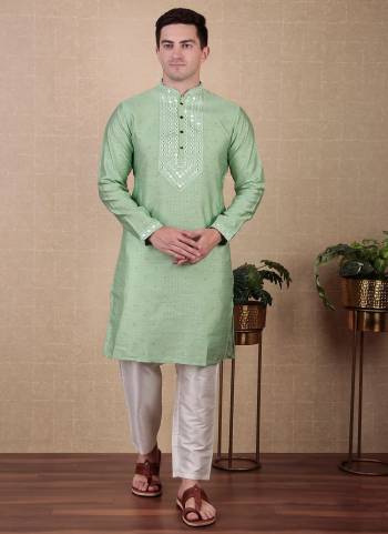 For A festive Wear,Grab These Readymade Kurta With Payjama in Fine Colored.These Kurta Are Jacquard Silk And Payjama is Fabricated On Art Silk With Wevon Designer Mirror Embroidery Work.Buy Now.