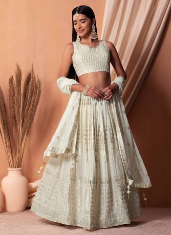 For A Fancy Designer Look,Grab These Lehenga Choli With Dupatta in Fine Colored.These Lehenga And Choli Are Georgette And Dupatta Are Fabricated On Georgette Pair.Its Beautified With Designer Sequance & Thread Embroidery Work.