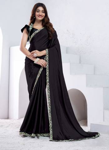 Look Attrective These Designer Party Wear Saree in Fine Colored.These Saree Are Crepe Silk And Blouse Japan Poly is Fabricated.Its Beautified Desiger Hand Work.