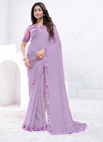 Look Attrective These Designer Party Wear Saree in Fine Colored.These Saree Are Crepe Shimmer Silk And Blouse Maharani Net is Fabricated.Its Beautified Desiger Hand Work.