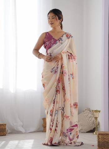 Garb These Party Wear Saree in Fine Colored.These Saree And Blouse is Chinon Fabricated.Its Beautified With Designer Digital Printed With Mirror Cut Work.