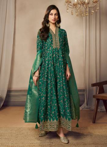 Looking These Beautiful Looking Readymade Anarkali Suits.These Top Are Silk And Bottom Are Silk And Dupatta Are Banarasi Silk Fabricated.Its Beautified With Disigner Heavy Embroidery Work With Printed .