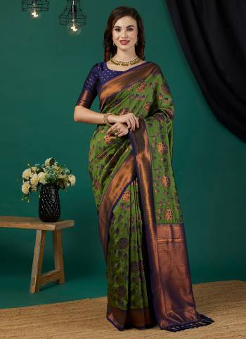 Looking These Party Wear Saree in Fine Colored Pair With Blouse.These Saree and Blouse Are Fabricated On Banarasi Silk.Its Beautified With Wevon Jari Designer.