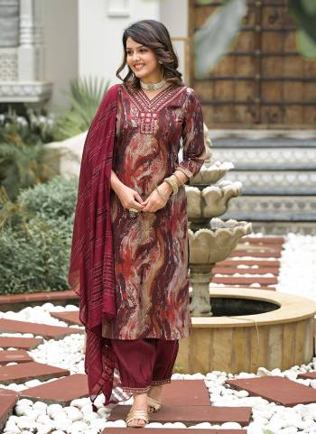 Garb These Beautiful Looking Readymade Suits.These Top Are Roman Silk And Bottom Are Roman Silk And Dupatta Are Chanderi Silk Fabricated.Its Beautified With Disigner Printed With Embroidery Work.