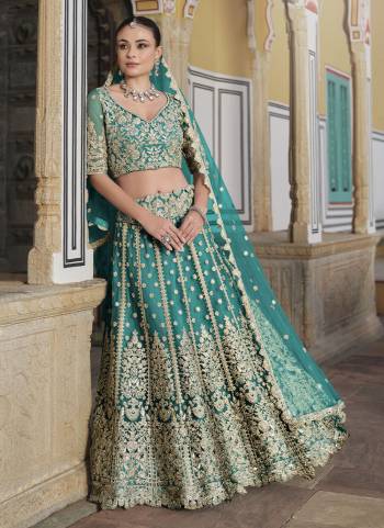 Grab These Wedding Party Wear Lahenga Choli in Fine Colored.These Blouse And Lahenga Are Fabricated On Butterfly Net Pair With Butterfly Net Dupatta.Its Beautified With Heavy Designer Sequance Embroidery With Diamond Work.