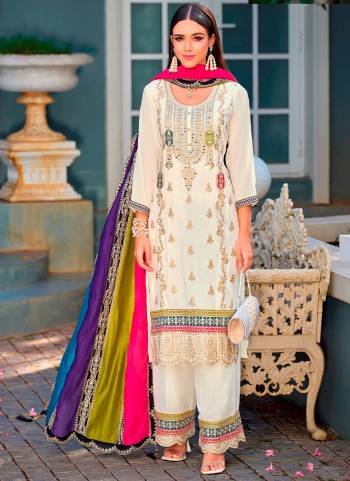 Garb These Designer Plazzo Suit in Fine Colored Pair With Bottom And Dupatta.These Top Are Chinon And Dupatta Are Fabricated On Chinon Pair With Chinon Bottom.Its Beautified With Santoon Inner.Its Beautified With Heavy Designer Embroidery Work.