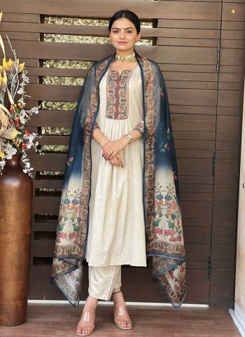 Attrective These Beautiful Looking Readymade Suits.These Top And Bottom Are Roman Silk And Dupatta is Fabricated On Silk.Its Beautified With Solid Designer Digital Printed.