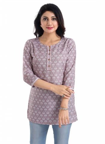 Attrective These Party Wear Kurti in Fine Colored.These Kurti Are Fabricated On Rayon.Its Beautified With Designer Printed.