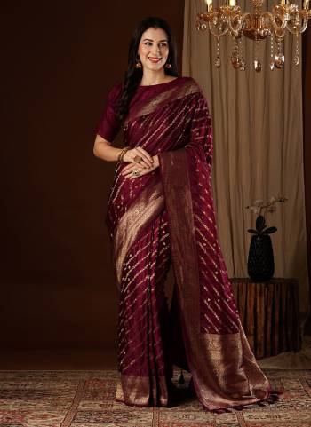 Looking These Party Wear Saree in Fine Colored Pair With Blouse.These Saree and Blouse Are Fabricated On Satin Silk.Its Beautified With Wevon Jacquard Designer.