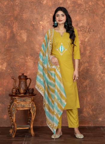 Garb These Suit in Fine Colored Pair With Bottom And Dupatta.These Top And Bottom Are Fabricated On Chanderi Cotton Blend Pair With Taby Silk Dupatta.Its Beautified With Designer Embroidery Work.