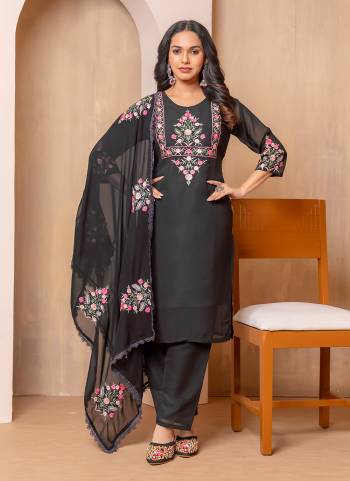 Garb These Suit in Fine Colored Pair With Bottom And Dupatta.These Top And Bottom Are Fabricated On Faux Georgette Blend Pair With Faux Georgette Dupatta.Its Beautified With Designer Embroidery Work.