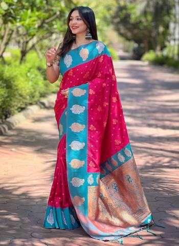 Garb These Party Wear Saree in Fine Colored.These Saree And Blouse is Fabricated On Soft Silk.Its Beautified With Wevon Jari Designer.