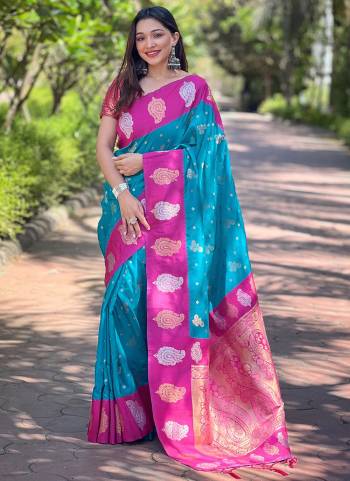 Garb These Party Wear Saree in Fine Colored.These Saree And Blouse is Fabricated On Soft Silk.Its Beautified With Wevon Jari Designer.