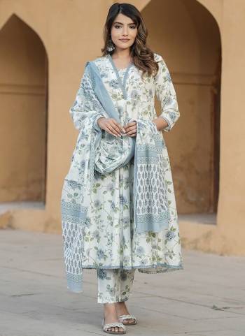 Attrective These Suit in Fine Colored Pair With Bottom And Dupatta.These Top And Bottom Are Fabricated On Cotton Slub Pair With Chanderi Cotton Dupatta.Its Beautified With Designer Printed,Lace Work.