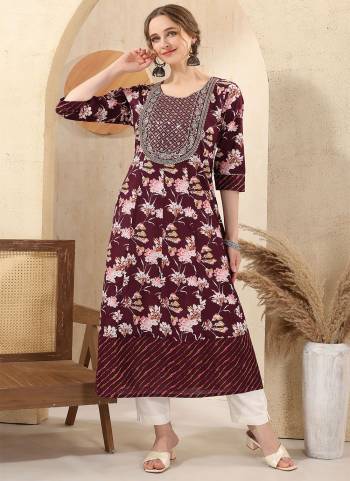 Attrective These Party Wear Kurti in Fine Colored.These Kurti Are Fabricated On Cotton.Its Beautified With Designer Printed With Sequance Embroidery Work.