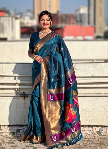 Garb These Party Wear Saree in Fine Colored.These Saree And Blouse is Fabricated On Soft Silk.Its Beautified With Wevon Floral Paithan Vitthala Pallu Designer.