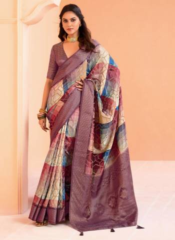 Looking These Party Wear Saree in Fine Colored.These Saree Are Organza Jacquard And Blouse is Fabricated On Organza Jacquard Pair.Its Beautified With Wevon Jacquard Designer.