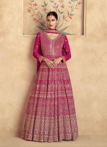 Attrective These Party Wear Anarkali Suit in Fine Colored Pair With Bottom And Dupatta.These Top Are Georgette And Dupatta Are Georgette And Pair With Santoon Bottom.Its Beautified With Santoon Inner.Its Beautified With Heavy Designer Embroidery Work.