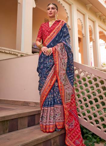 Atrective These Party Wear Saree in Fine Colored.These Saree Are Mercerized Sigma Silk And Blouse is Fabricated On Mercerized Sigma Silk.Its Beautified With Designer Tradional Printed With Aqua Finished Saree.