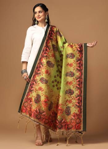 Grab These Beautiful Colored Ethnic Dupatta.This Dupatta is Fabricated On Beautiful Assam Silk Fabric . It Is Beautified With Beautiful Digital Printed.