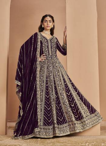 Looking These Beautiful Looking Fine Color Anarkali Suits With Dupatta.These Top Are Faux Georgette And Dupatta Are Faux Georgette Fabricated And Santoon Bottom.Its Beautified With Designer Heavy Embroidery Work.