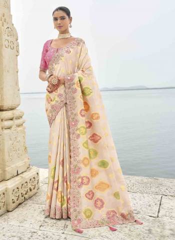 Attrective These Party Wear Saree in Fine Colored.These Saree Are Viscose Tissue Silk And Blouse is Fabricated On Raw Silk.Its Beautified With Wevon Butti Designer With Sequance Embroidery,Stone,Cut Work .