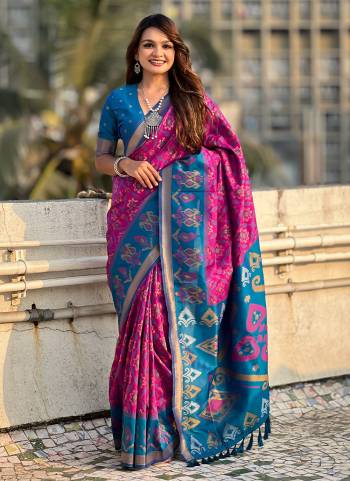 Garb These Party Wear Saree in Fine Colored.These Saree And Blouse is Fabricated On Patola Silk.Its Beautified With Weaving Meenakari Ikkat Designer.