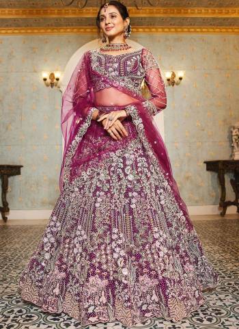 Attrective Looking This Partywear Fine Color Fancy Heavy Designer Choli And Lahenga Fabriced On Net And Dupatta Net In Fabricated Beautified With Attrective Designer Heavy Sequance,Thread,Coding Embroidery Work. Buy Now.