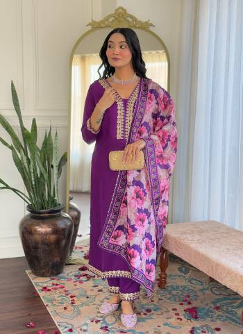 Looking These Readymade Suit in Fine Colored Pair With Bottom And Dupatta.These Top And Bottom Are Fabricated On Viscose Slub Pair With Chinon Dupatta.Its Beautified With Designer Embroidery Work With Printed Dupatta.