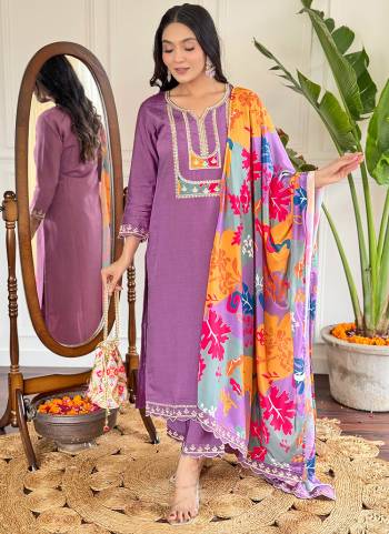 Looking These Readymade Suit in Fine Colored Pair With Bottom And Dupatta.These Top And Bottom Are Fabricated On Viscose Slub Pair With French Crepe Dupatta.Its Beautified With Designer Embroidery Work With Printed Dupatta.