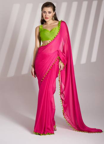 Attrctive These Fancy Party Wear Saree in Fine Colored.These Saree Are Chiffon And Blouse is Fabricated On Art Silk Pair.Its Beautified With Solid Fancy Disigner.