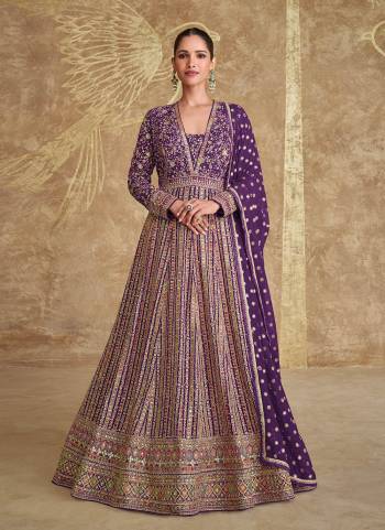 Attrective These Party Wear Anarkali Suit in Fine Colored Pair With Bottom And Dupatta.These Top Are Georgette And Dupatta Are Georgette And Pair With Santoon Bottom.Its Beautified With Santoon Inner.Its Beautified With Heavy Designer Embroidery Work.