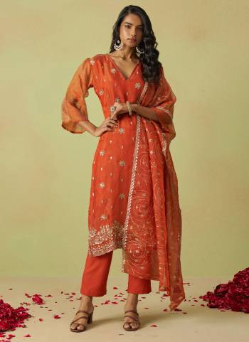 Attrective These Salwar Suit in Fine Colored Pair With Bottom And Dupatta.These Top And Dupatta Are Fabricated On Shimmer Organza Pair With Rayon Bottom.Its Beautified With Designer Sequance Embroidery,Hand Work.