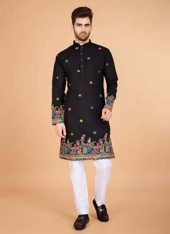 For A Festive Wear,Grab These Readymade Kurta Pair in Fine Colored.These Kurta Are Viscose Silk Fabricated on Pair.Its Beautified With Designer Multy Thread Embroidery Work.
