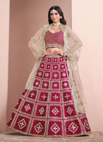 For A Designer Look,Grab These Lehenga Choli in Fine Colored.These Lehenga And Blouse Are Fabricated On Art Silk Pair With Net Dupatta.Its Beautified With Designer Sequance Embroidery Work.