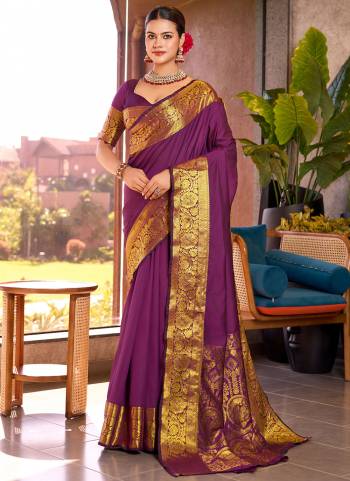 Attrective This Partywear Saree Paired With Blouse.This Saree And Blouse Are Soft Silk Based Fabric With Wevon Jari Designer. Buy This Pretty Saree Now.