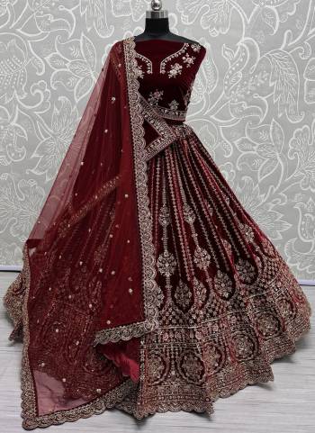 For A Fancy Designer Look,Grab These Lehenga Choli With Dupatta in Fine Colored.These Lehenga And Choli Are Velvet And Dupatta Are Fabricated On Soft Net & Velvet Pair.Its Beautified With Designer Sequance,Multy Thread,Dori,Jari Embroidery With Motif,Crystal Pinpe Hand Work.