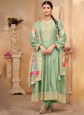 Looking These Designer Anarkali Suit in Fine Colored Pair With Bottom And Dupatta.These Top Are Vichitra Silk And Dupatta Are Fabricated On Dola Silk Pair With Santoon Bottom.Its Beautified With Santoon Inner.Its Beautified With Heavy Designer Embroidery Work With Printed Dupatta.
