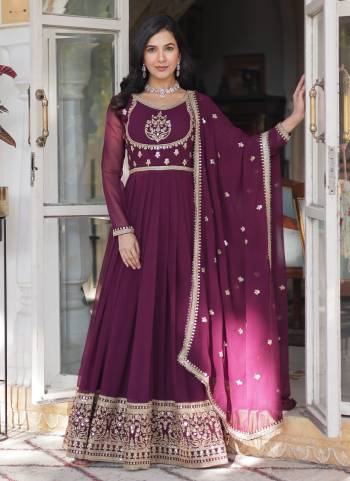 Looking These Beautiful Looking Party Wear Readymade Long Gown With Dupatta.These Gown And Dupatta is Fabricated On Faux Georgette.Its Beautified With Designer Jai,Sequance Embroidery Work.