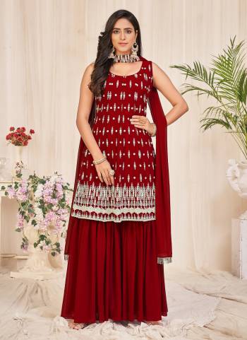 Grab These Sharara Suit in Fine Colored Pair With Bottom And Dupatta.These Top Are Georgette And Dupatta Are Fabricated On Georgette Pair With Georgette Bottom.Its Beautified With Designer Sequance Embroidery Work.