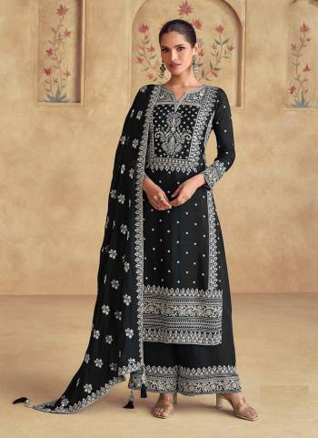 Looking These Party Wear Designer Plazzo Suits in Fine Colored Pair With Dupatta.These Top And Dupatta Are Fabricated On Georgette Pair With Georgette Bottom.Its Beautified With Designer Embroidery Work.