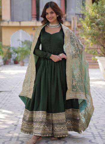 Attrective Looking These Beautiful Looking Readymade Long Gown With Dupatta.These Gown Are Shimmer Vichitra And Dupatta is Fabricated On Fendi.Its Beautified With Designer Beads Sequance Embroidery Work.