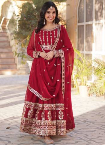 Looking These Beautiful Looking Party Wear Readymade Long Gown With Dupatta.These Gown And Dupatta is Fabricated On Faux Georgette.Its Beautified With Designer Jai,Sequance Embroidery Work.