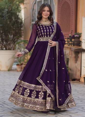 Looking These Beautiful Looking Party Wear Readymade Long Gown With Dupatta.These Gown And Dupatta is Fabricated On Faux Georgette.Its Beautified With Designer Jai,Sequance Embroidery Work.