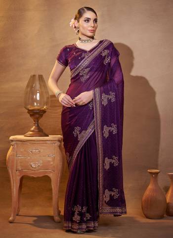 Attrctive These Fancy Party Wear Saree in Fine Colored.These Saree Are Fendi Satin And Blouse is Fabricated On Art Silk Pair.Its Beautified With Fancy Disigner Embroidery Work.