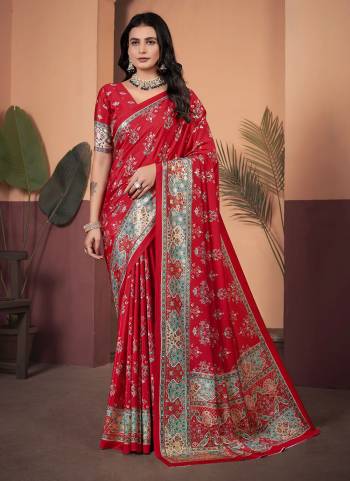 Attrective Look These Party Wear Saree in Fine Colored.These Saree And Blouse is Fabricated On Soft Crepe Silk.Its Beautified With Designer Digital Printed With Foil Outline Work.