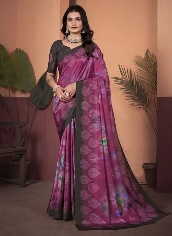 Attrective Look These Party Wear Saree in Fine Colored.These Saree And Blouse is Fabricated On Soft Crepe Silk.Its Beautified With Designer Digital Printed With Foil Outline Work.